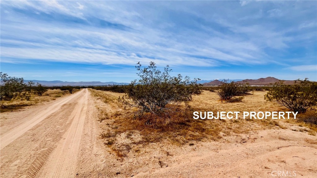 46330404 Earlimart Street Property Photo 13