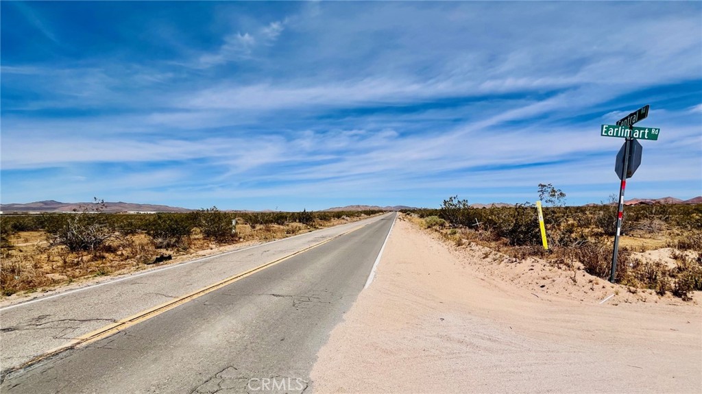 46330404 Earlimart Street Property Photo 18