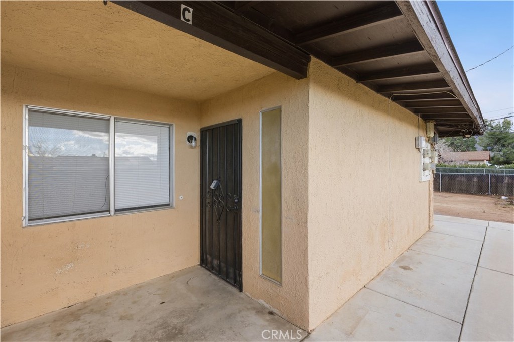 21739 Panoche Road Property Photo 2