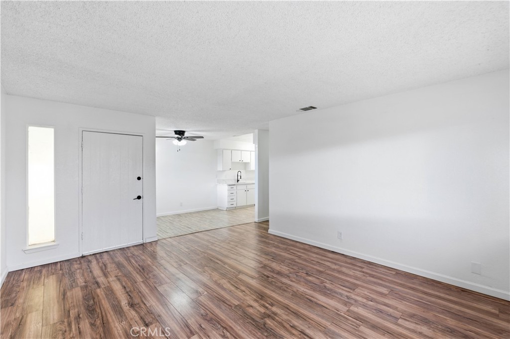 21739 Panoche Road Property Photo 3