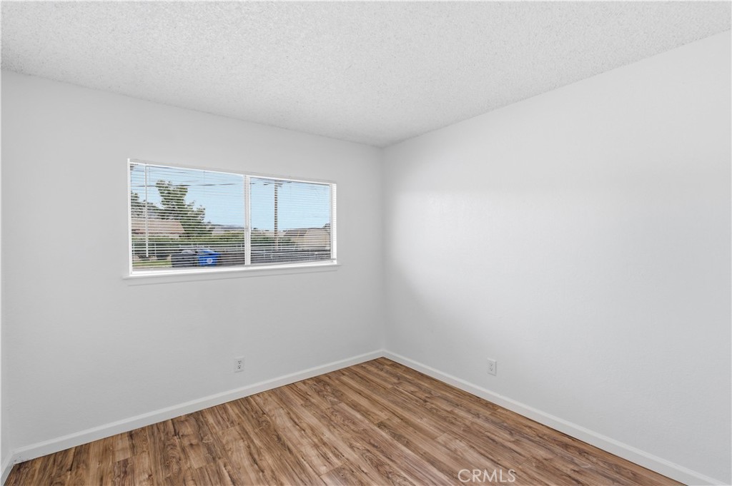 21739 Panoche Road Property Photo 13