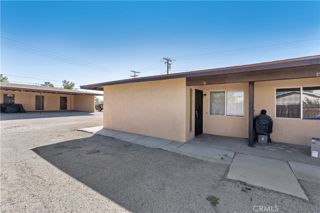 21739 Panoche Road Property Photo 21