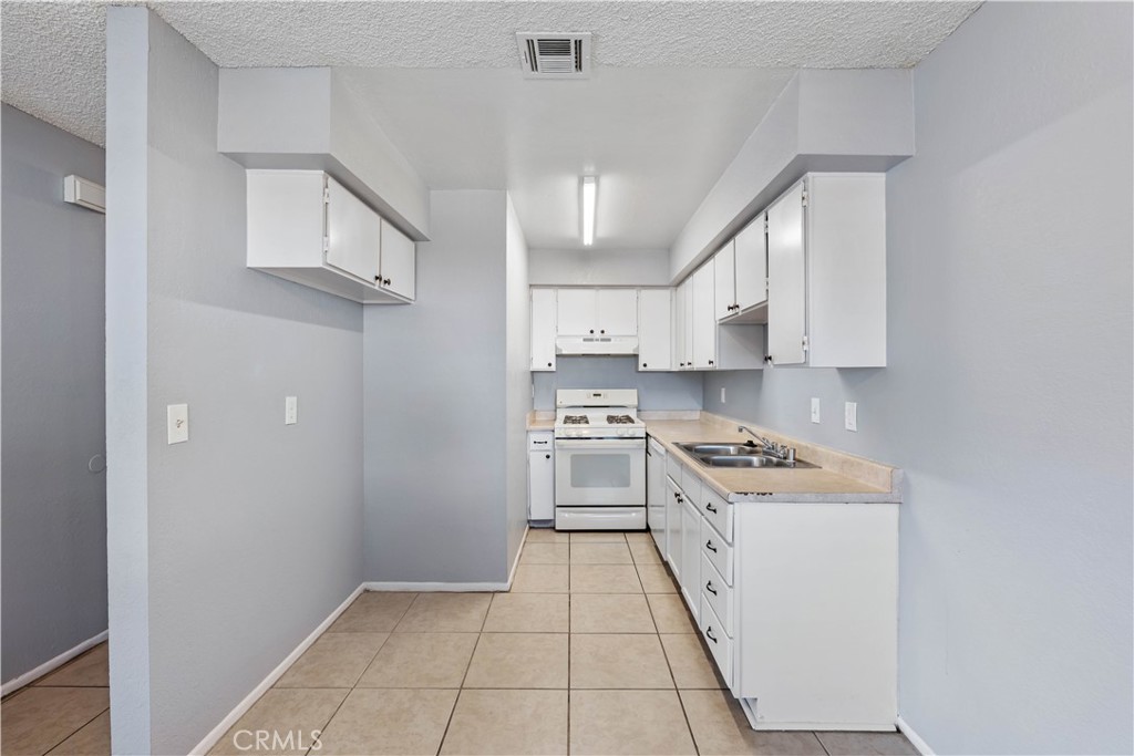 21739 Panoche Road Property Photo 27