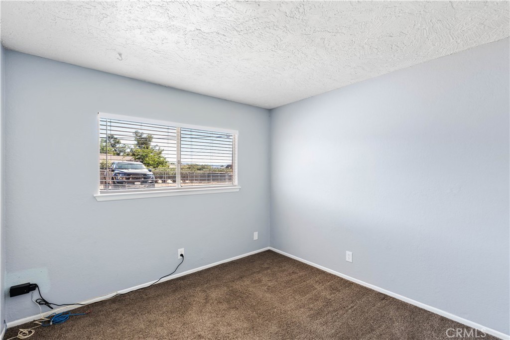 21739 Panoche Road Property Photo 33
