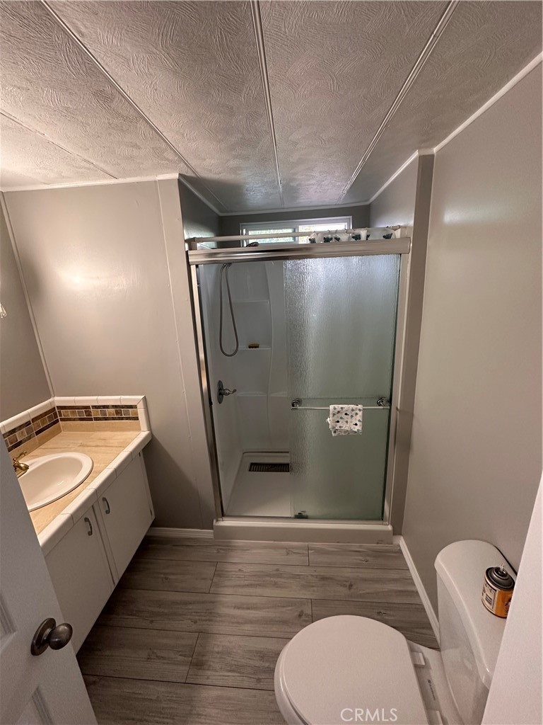 9426 Tamarisk Avenue 81 Property Photo 8