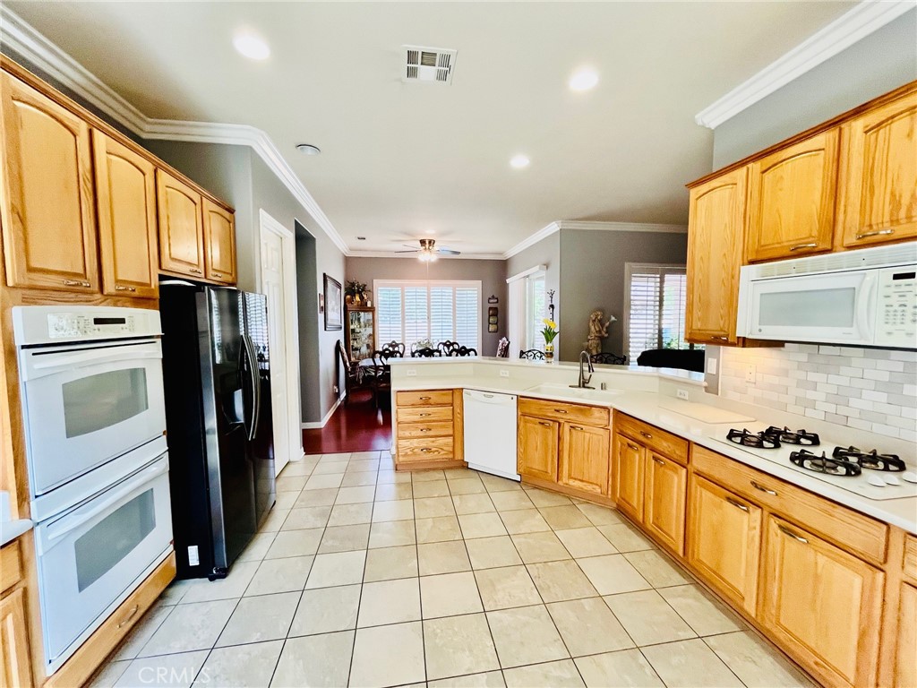 10485 Nobleton Rd. Property Photo 9