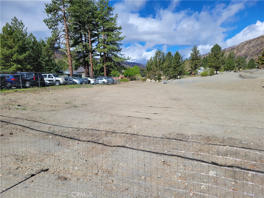 0 Spruce Property Photo 10