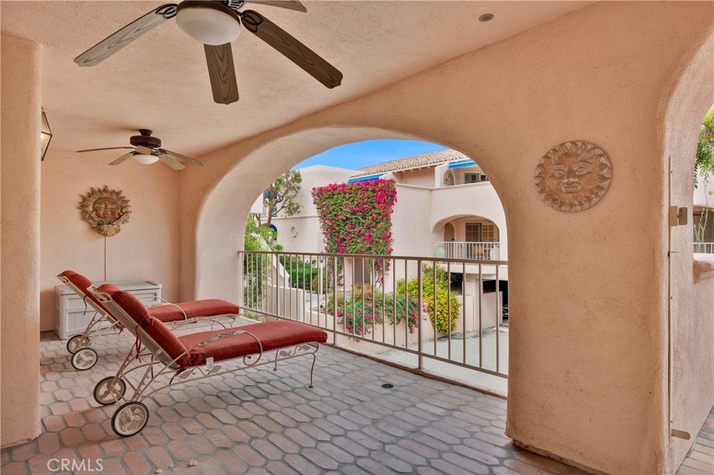 500 E Amado Road 407 Property Photo 7