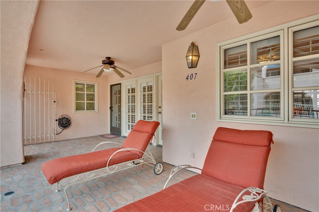 500 E Amado Road 407 Property Photo 8