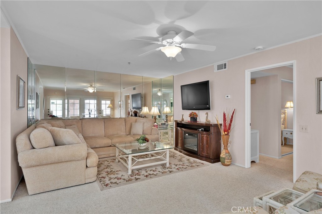 500 E Amado Road 407 Property Photo 13