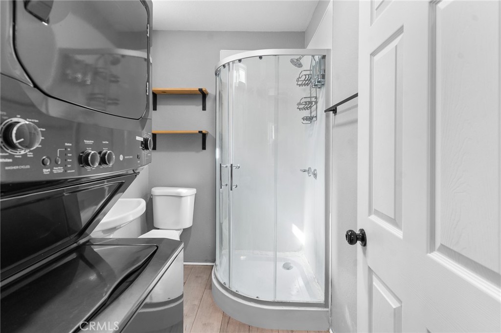 22904 Waters Property Photo 7