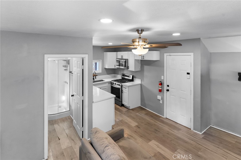 22904 Waters Property Photo 10