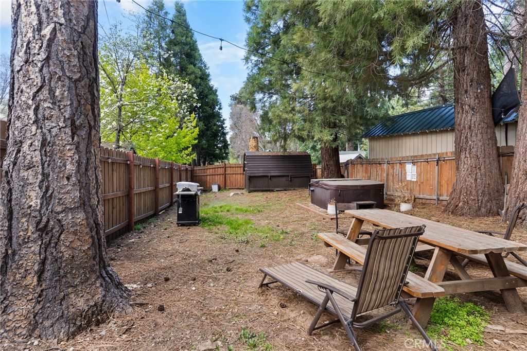 22904 Waters Property Photo 14