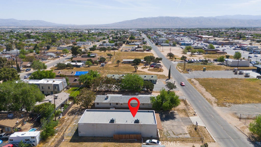 16000 Yucca Street Property Photo 6