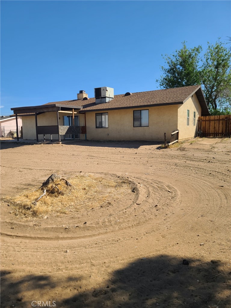 19014 Vine Property Photo 14