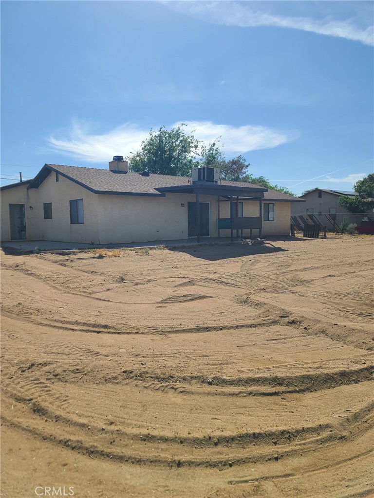 19014 Vine Property Photo 15