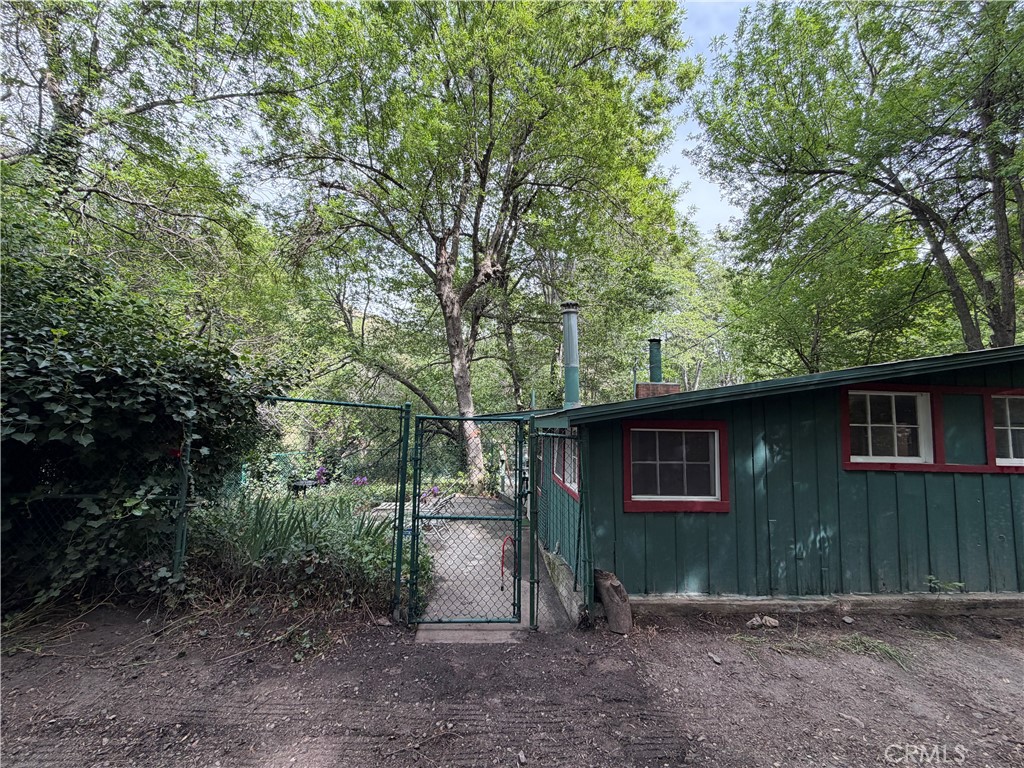 14169 Pollard Property Photo 6