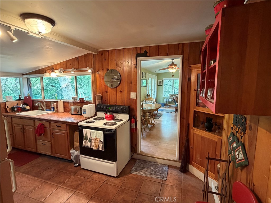 14169 Pollard Property Photo 35