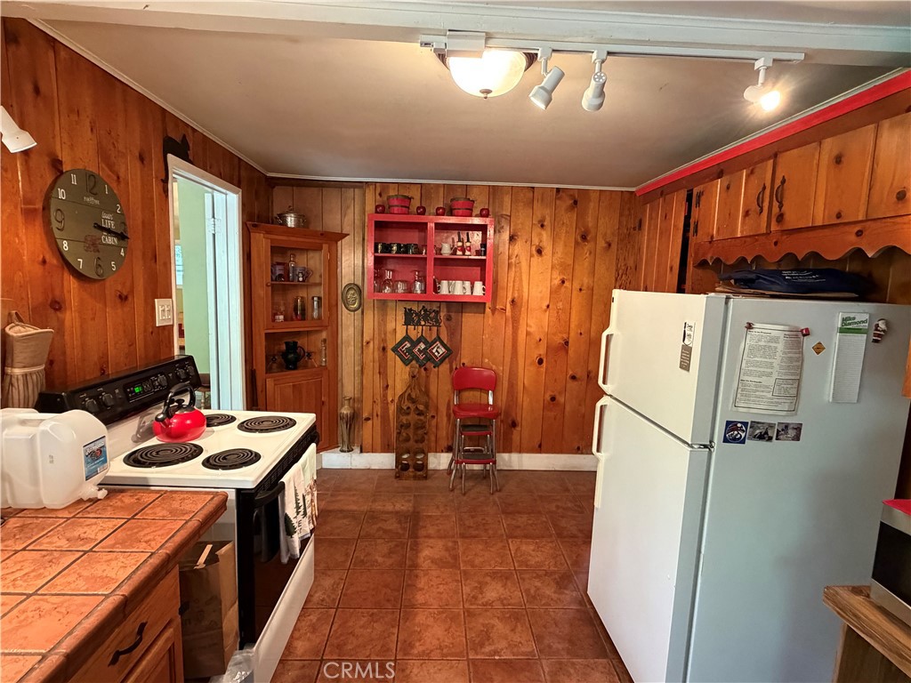 14169 Pollard Property Photo 36
