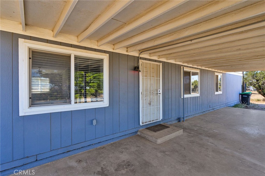 8074 Mira Mar Road Property Photo 6