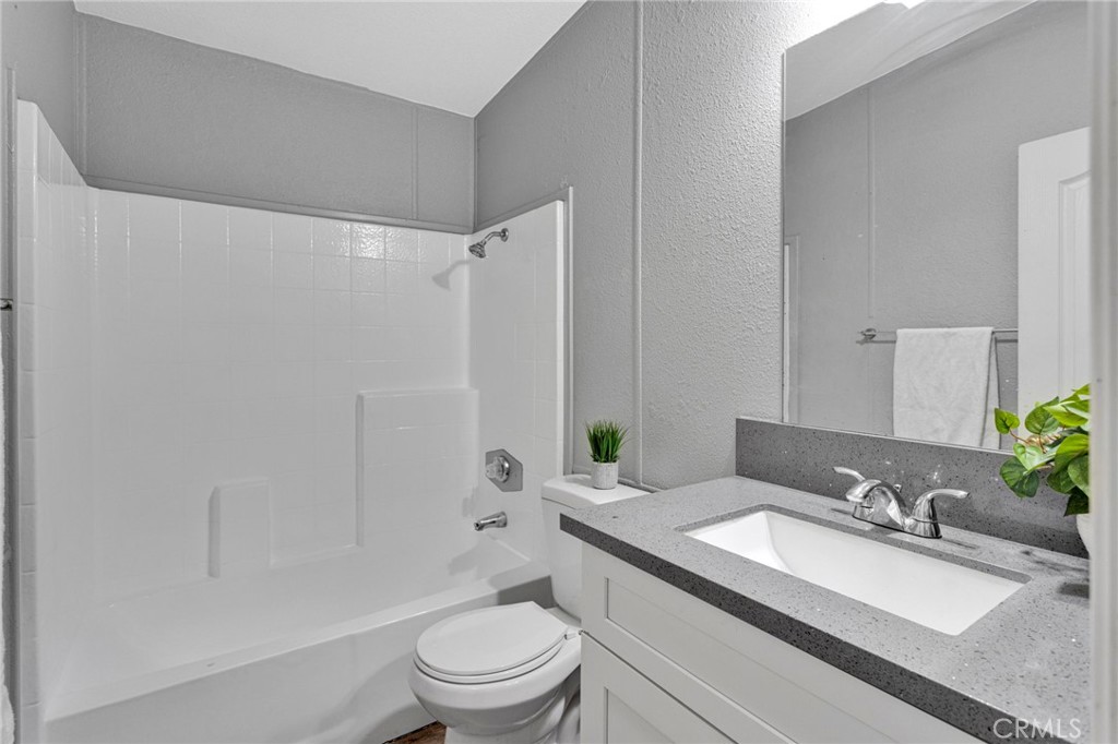 8074 Mira Mar Road Property Photo 21