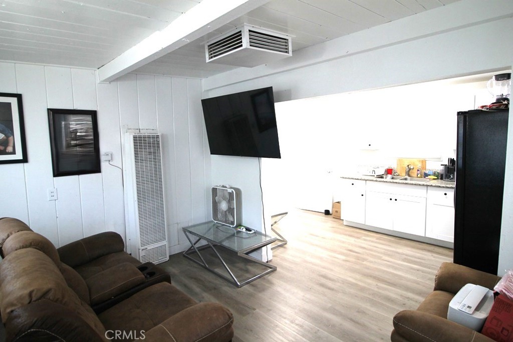 35421 Mojave Property Photo 4