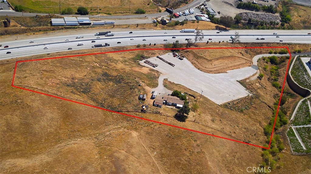 13530 7th Property Photo 3