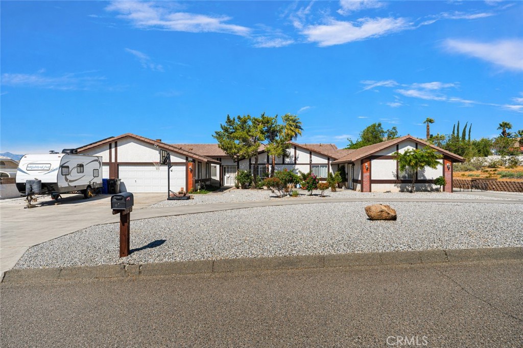 16258 Chiwi Property Photo 3