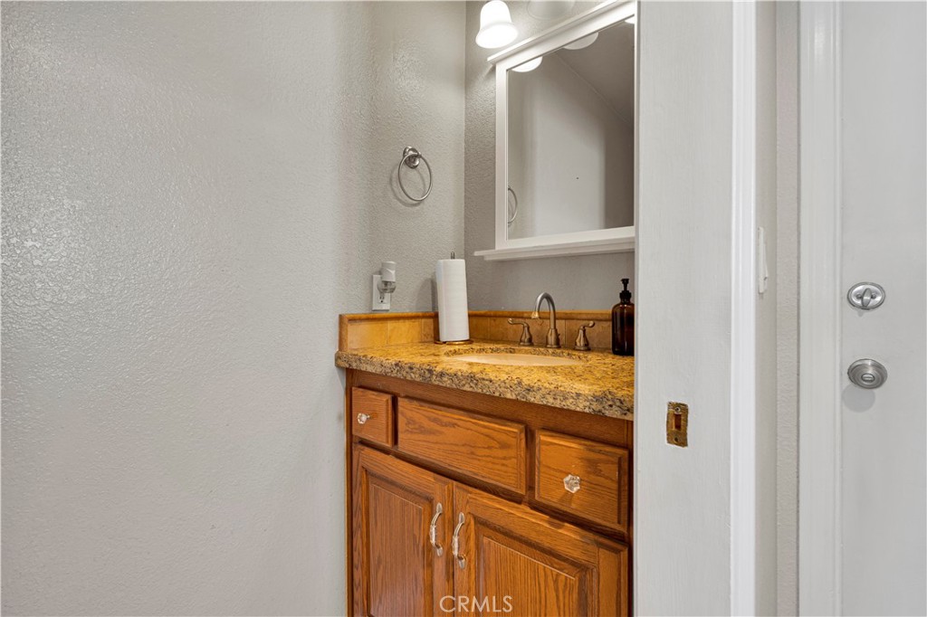 16258 Chiwi Property Photo 16