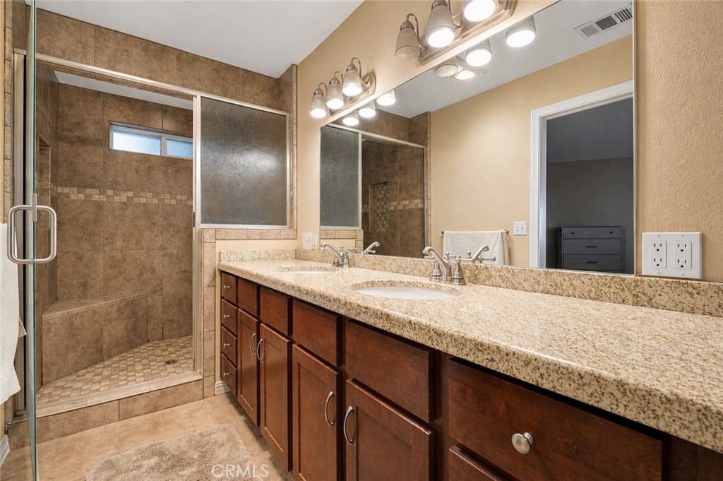 16258 Chiwi Property Photo 21