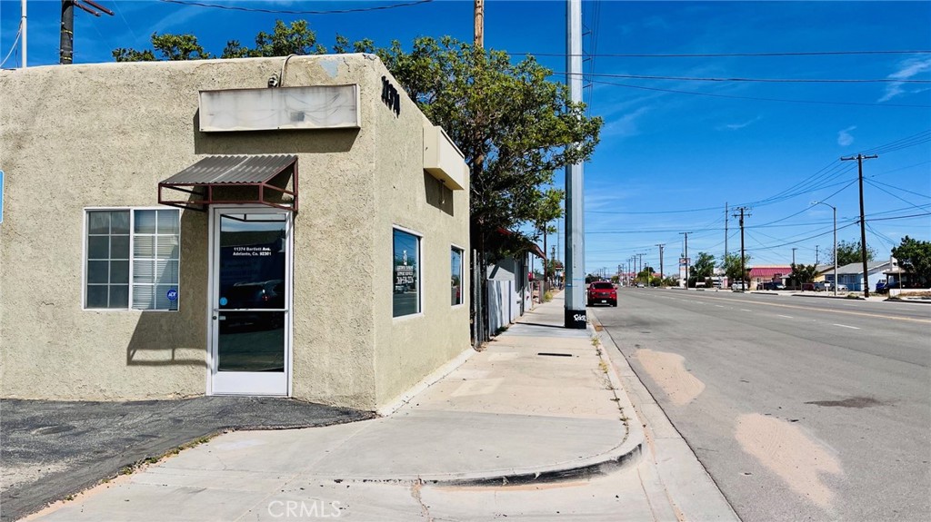 11328 11374 Bartlett Avenue Property Photo 31