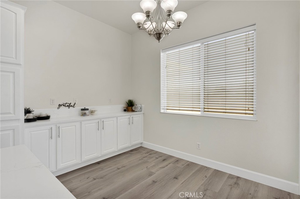 10854 Aster Property Photo 8