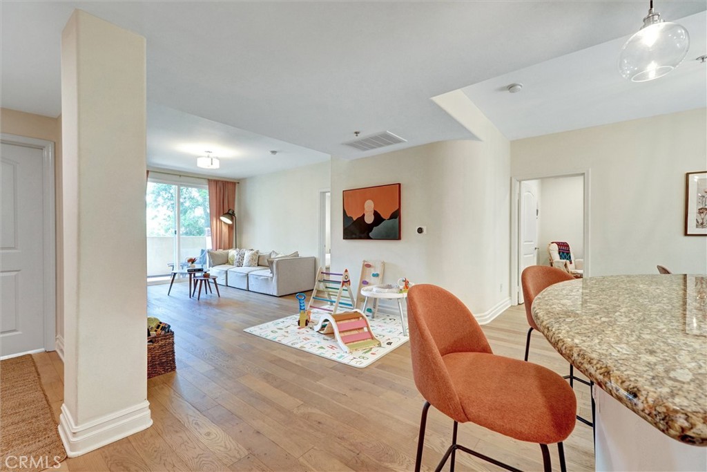 13935 Burbank Boulevard 105 Property Photo 13