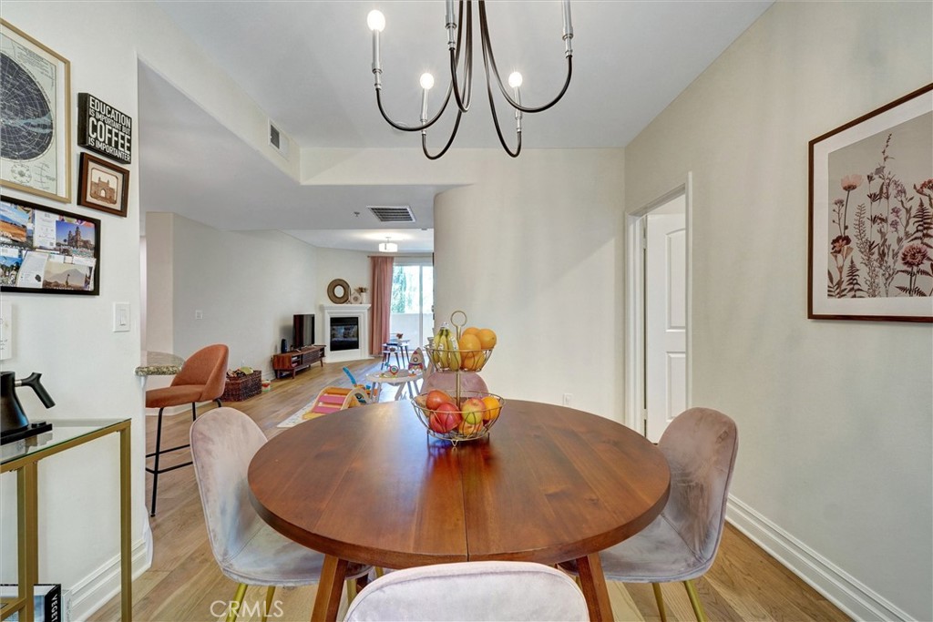 13935 Burbank Boulevard 105 Property Photo 21