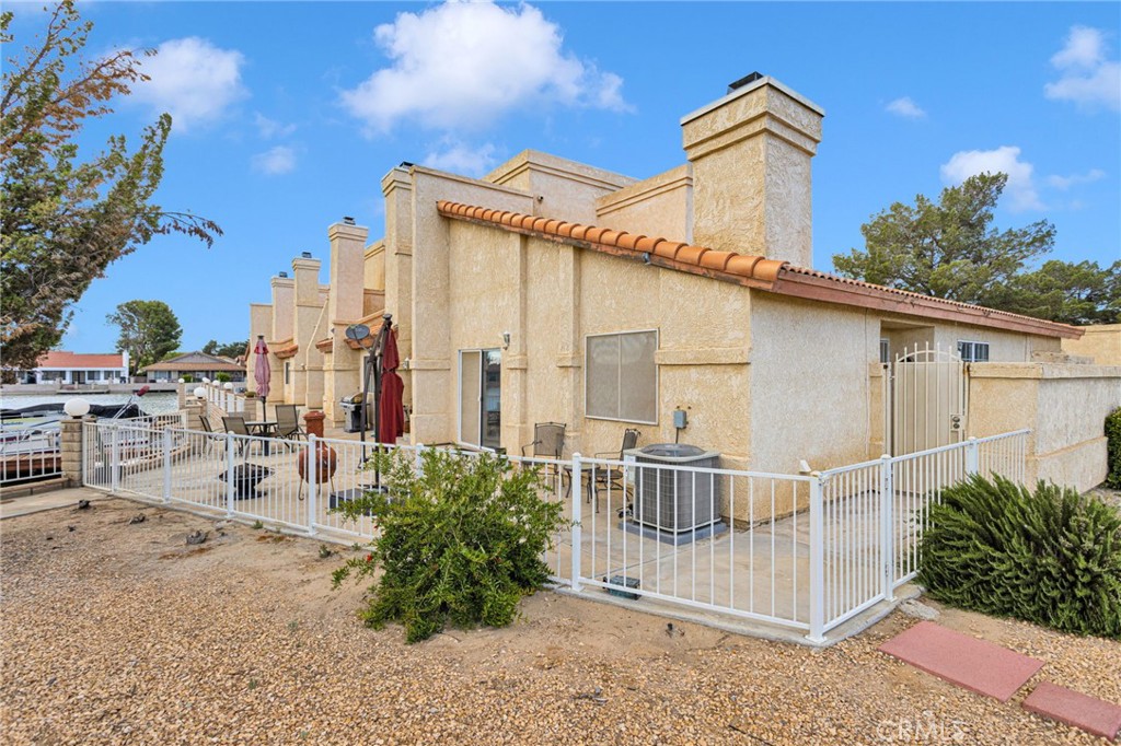 11496 Nautical 17 Property Photo 2