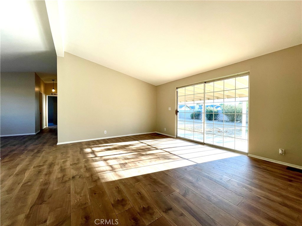 12546 Navajo Property Photo 5