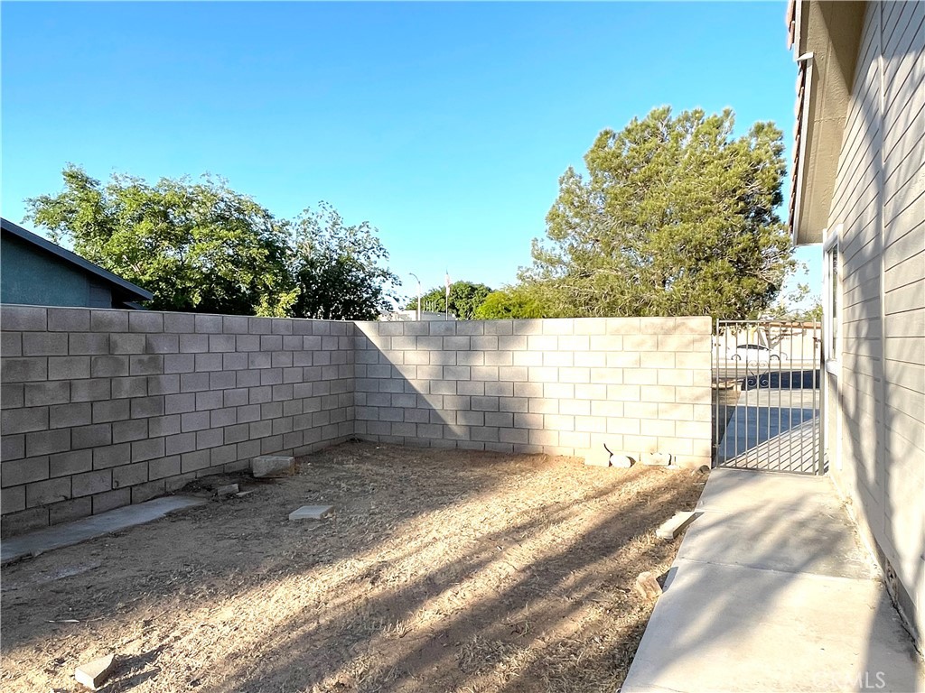 12546 Navajo Property Photo 15