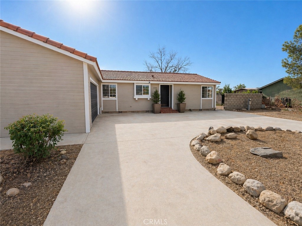 12546 Navajo Property Photo 18
