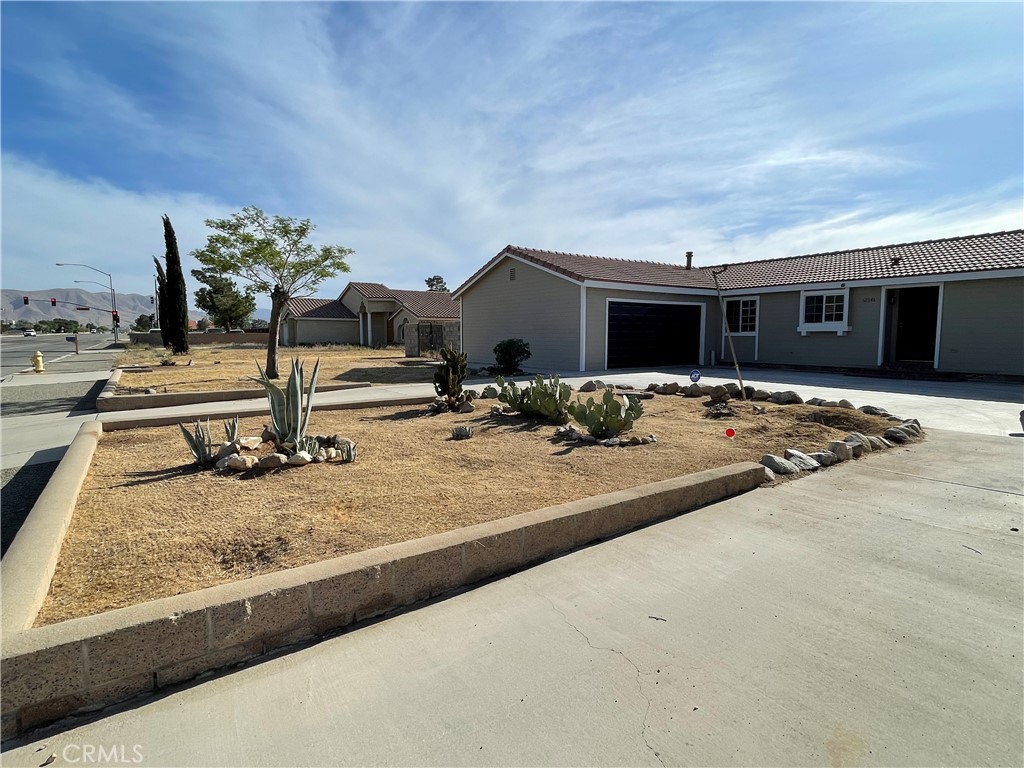 12546 Navajo Property Photo 26