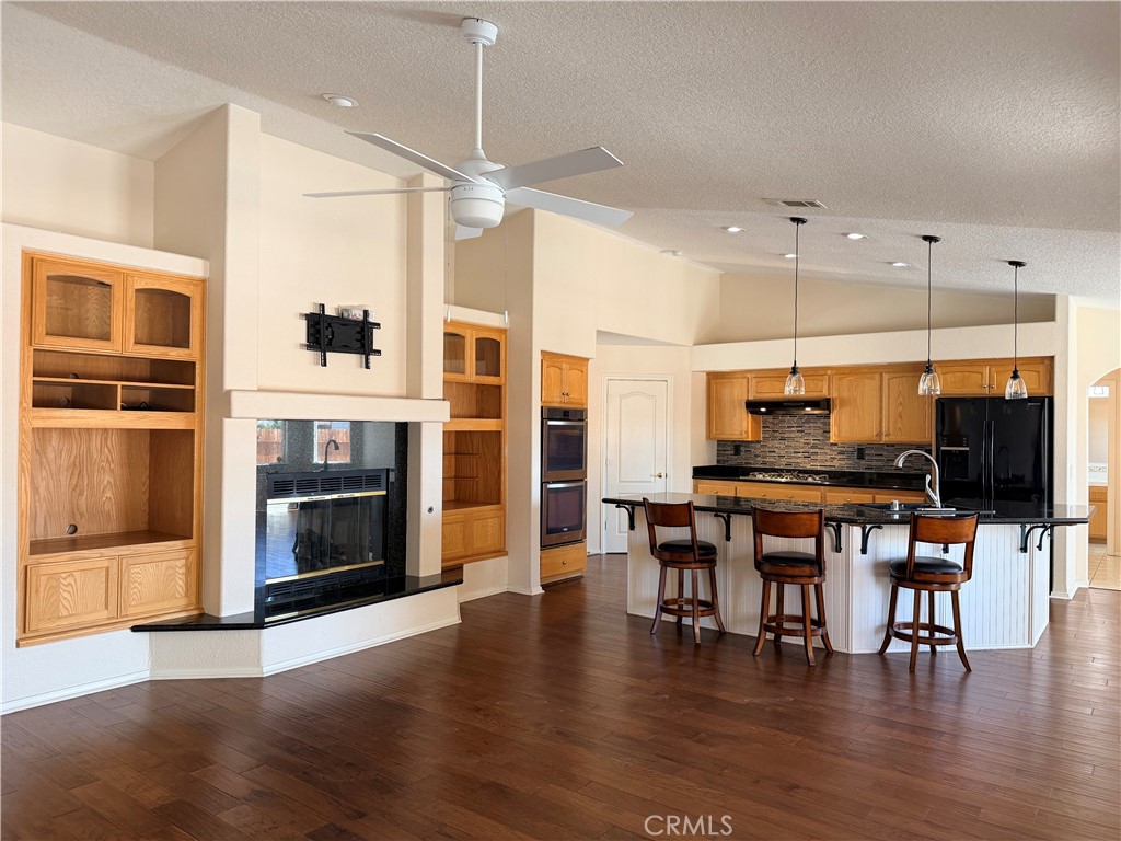 20158 Yucca Loma Road Property Photo 10