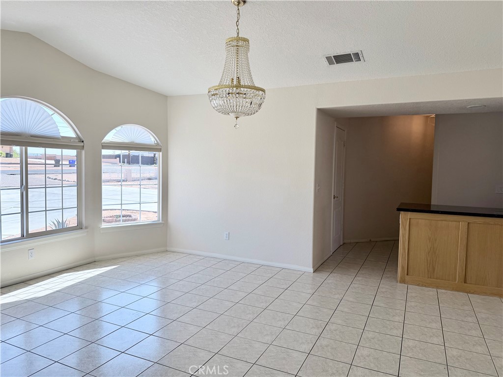 20158 Yucca Loma Road Property Photo 17