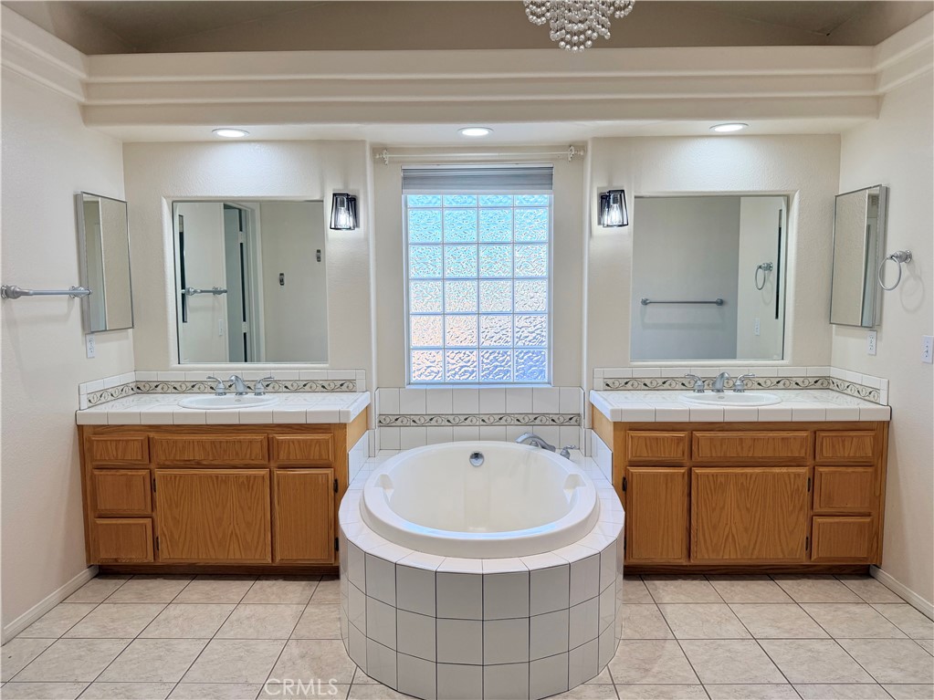 20158 Yucca Loma Road Property Photo 26