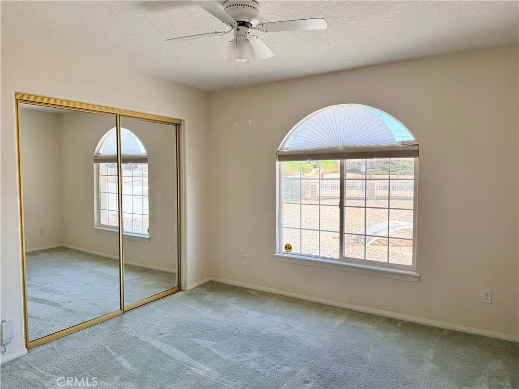 20158 Yucca Loma Road Property Photo 27