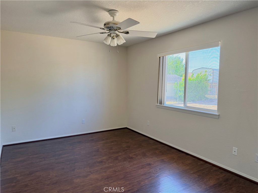 20158 Yucca Loma Road Property Photo 33
