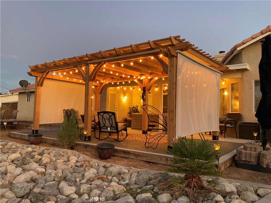 20158 Yucca Loma Road Property Photo 37