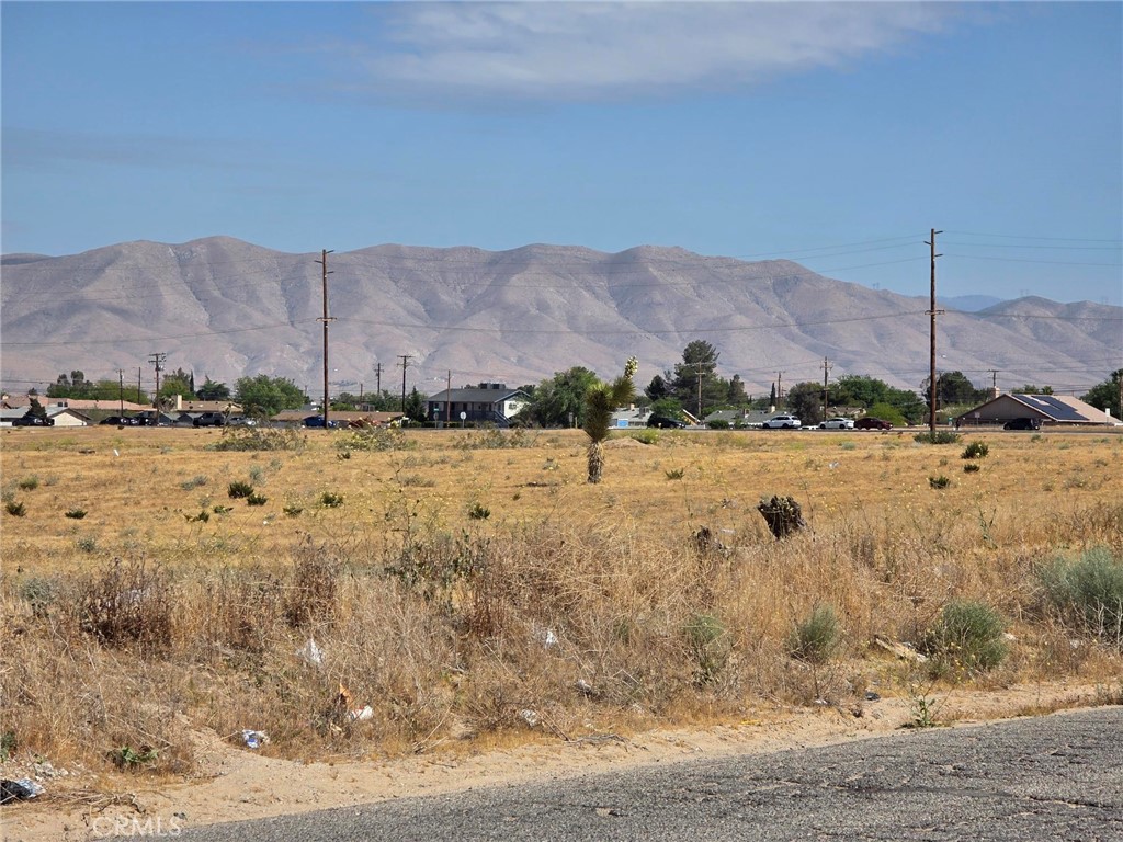 0 Tamarisk Rd Property Photo 4