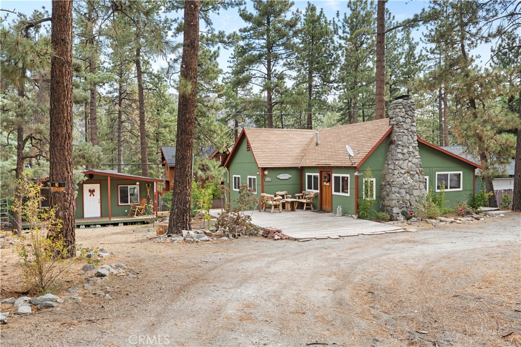 1116 Lark Road Property Photo 4