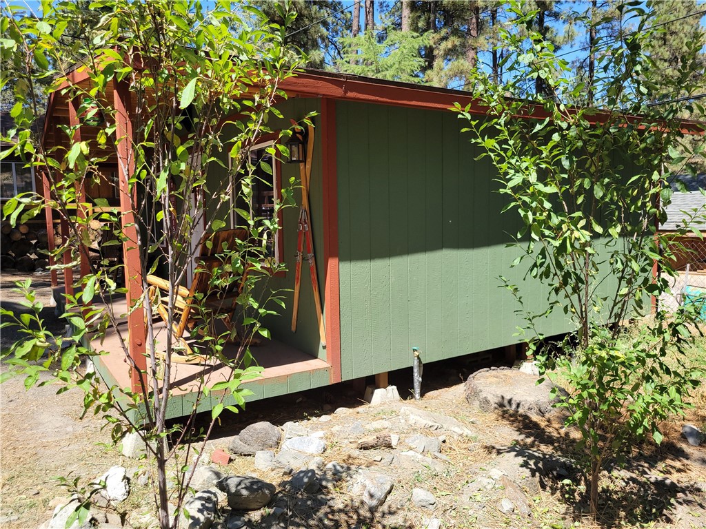 1116 Lark Road Property Photo 7
