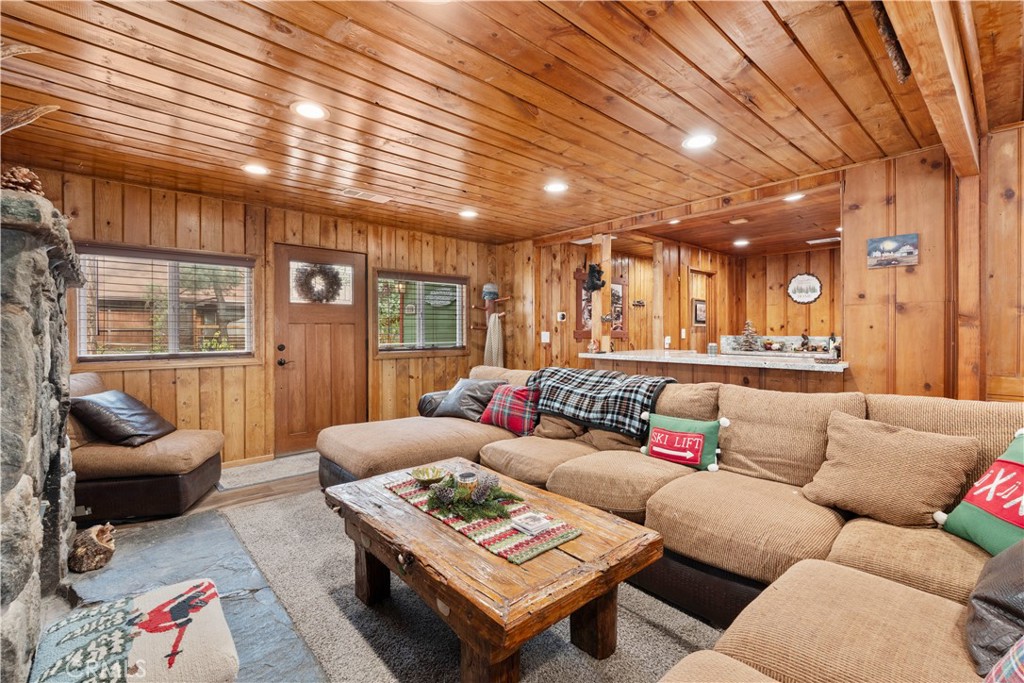 1116 Lark Road Property Photo 13