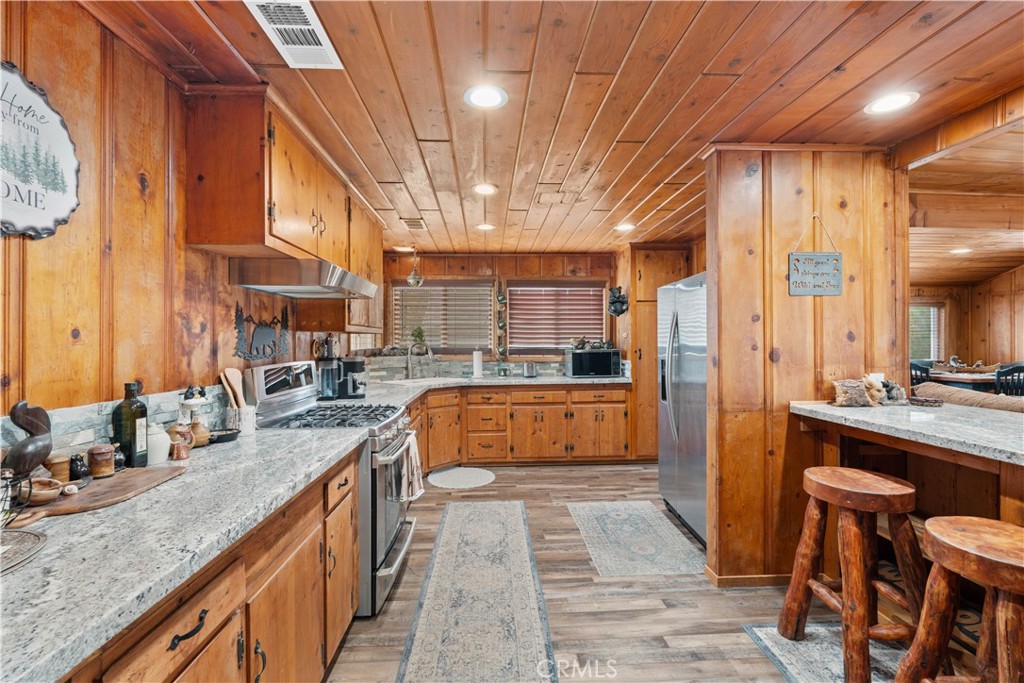 1116 Lark Road Property Photo 16